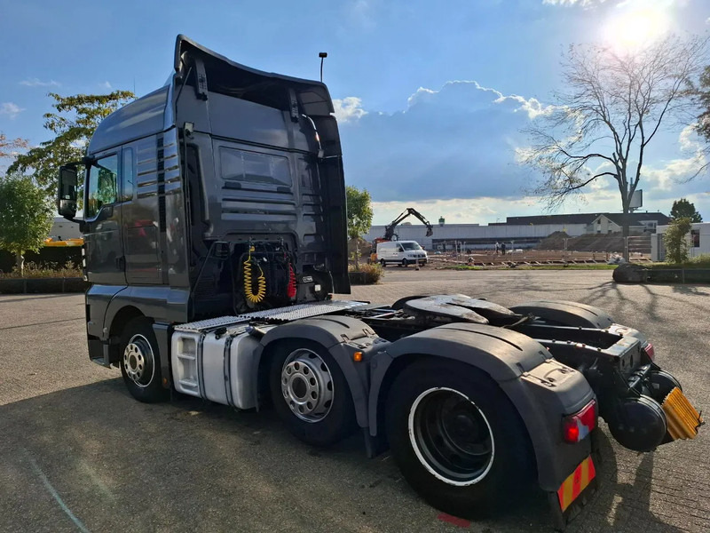 MAN TGX 26.460 / INTARDER / ACC / LWDS / LIFT AXLE / FRIDGE / 2XBED / AUTOMATIC / EURO-6 / 2020 - Cabeza tractora: foto 3 MAN TGX 26.460 / INTARDER / ACC / LWDS / LIFT AXLE / FRIDGE / 2XBED / AUTOMATIC / EURO-6 / 2020 - Cabeza tractora: foto 3