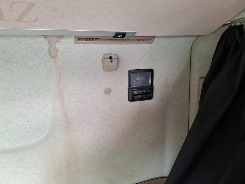 Cabeza tractora Mercedes-Benz Actros 1945 / DOUBLE TANK / ONLY:508736 KM / 2XBED / FRIDGE / AUTOMATIC / EURO-6 / 2015: foto 20