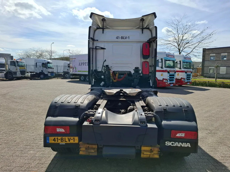 Scania NGS G340 / RETARDER / ONLY:416923 KM / NL TRUCK / TUV:15-02-2026 / LNG / LWDS / AIRCO / 4X ON STOCK / AUTOMATIC / EURO-6 / 2019 - Cabeza tractora: foto 4 Scania NGS G340 / RETARDER / ONLY:416923 KM / NL TRUCK / TUV:15-02-2026 / LNG / LWDS / AIRCO / 4X ON STOCK / AUTOMATIC / EURO-6 / 2019 - Cabeza tractora: foto 4