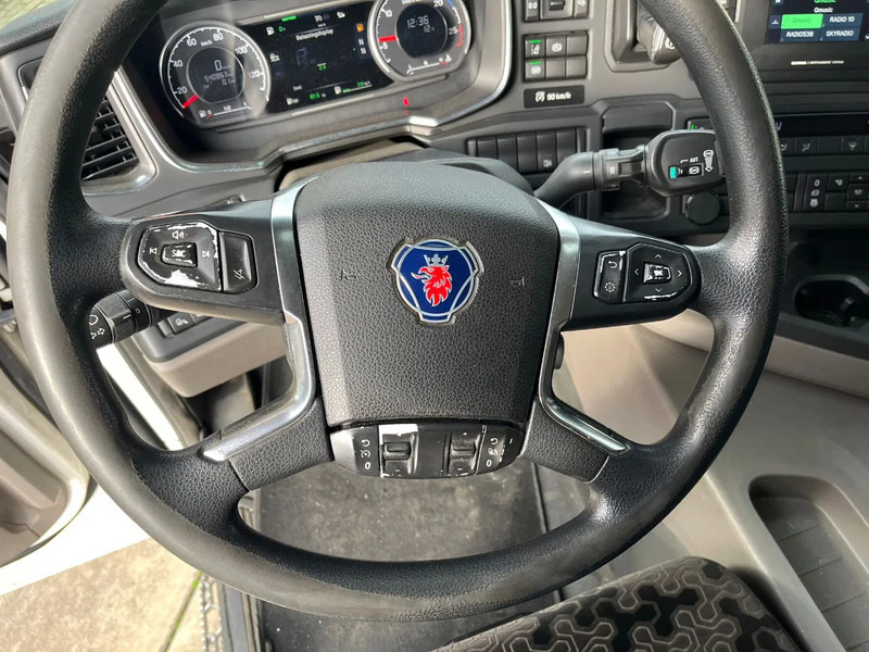 Cabeza tractora Scania NGS G340 / RETARDER / ONLY:540863 KM / TUV:19-02-2026 / CLEAN NL TRUCK / LWDS / LNG / AUTOMATIC / EURO-6 / 2019: foto 10 Cabeza tractora Scania NGS G340 / RETARDER / ONLY:540863 KM / TUV:19-02-2026 / CLEAN NL TRUCK / LWDS / LNG / AUTOMATIC / EURO-6 / 2019: foto 10