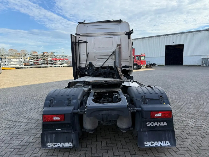 Scania NGS R450 / ENGINE RUNNING / RETARDER / HYDRAULICS / ONLY:565078 KM / FULL-AIR / ALCOA / LEATHER / EURO-6 / 2020 - Cabeza tractora: foto 4 Scania NGS R450 / ENGINE RUNNING / RETARDER / HYDRAULICS / ONLY:565078 KM / FULL-AIR / ALCOA / LEATHER / EURO-6 / 2020 - Cabeza tractora: foto 4