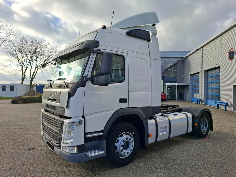 Volvo FM11-450 / VEB / ADR / ONLY:672915 KM / LWDS / AIRCO / AUTOMATIC / EURO-6 / 2018 - Cabeza tractora: foto 1 Volvo FM11-450 / VEB / ADR / ONLY:672915 KM / LWDS / AIRCO / AUTOMATIC / EURO-6 / 2018 - Cabeza tractora: foto 1