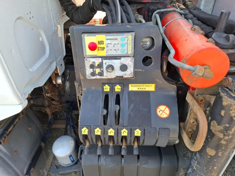Arrendamiento de Renault Midlum 220 DXI / PALFINGER PK8501 / REMOTE / ROTATOR / ONLY:189280 KM / AUTOMATIC / EURO-5 / 2009 Renault Midlum 220 DXI / PALFINGER PK8501 / REMOTE / ROTATOR / ONLY:189280 KM / AUTOMATIC / EURO-5 / 2009: foto 18