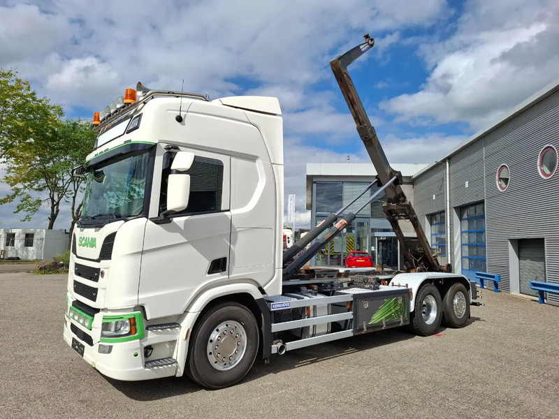 Scania NGS R500 / RETARDER / AJK HOOK 22 TON / LIFT+LENKACHSE / TUV:17-06-2026 / NAVI / LWDS / ALCOA / LEATHER / AUTOMATIC / EURO-6 / 2 - Camión multibasculante: foto 1 Scania NGS R500 / RETARDER / AJK HOOK 22 TON / LIFT+LENKACHSE / TUV:17-06-2026 / NAVI / LWDS / ALCOA / LEATHER / AUTOMATIC / EURO-6 / 2 - Camión multibasculante: foto 1
