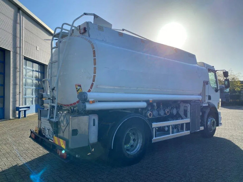 Volvo FL7-290 / 5 COMPARTIMENTS / 13000 LITER TOTAL / PUMP / AUTOMATIC / EURO-5 / 2009 - Camión cisterna: foto 5 Volvo FL7-290 / 5 COMPARTIMENTS / 13000 LITER TOTAL / PUMP / AUTOMATIC / EURO-5 / 2009 - Camión cisterna: foto 5