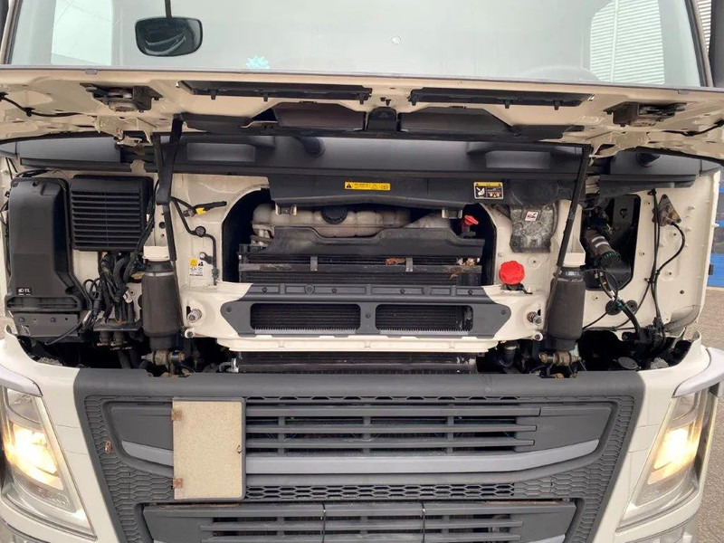 Arrendamiento de Volvo FM11-330 / LOW KM'S:472120 KM / LWDS / FULL-AIR / NAVI / CURTAIN SAILS / PLATFORM 2500KG / AUTOMATIC / EURO-6 / 2016 Volvo FM11-330 / LOW KM'S:472120 KM / LWDS / FULL-AIR / NAVI / CURTAIN SAILS / PLATFORM 2500KG / AUTOMATIC / EURO-6 / 2016: foto 13 Arrendamiento de Volvo FM11-330 / LOW KM'S:472120 KM / LWDS / FULL-AIR / NAVI / CURTAIN SAILS / PLATFORM 2500KG / AUTOMATIC / EURO-6 / 2016 Volvo FM11-330 / LOW KM'S:472120 KM / LWDS / FULL-AIR / NAVI / CURTAIN SAILS / PLATFORM 2500KG / AUTOMATIC / EURO-6 / 2016: foto 13