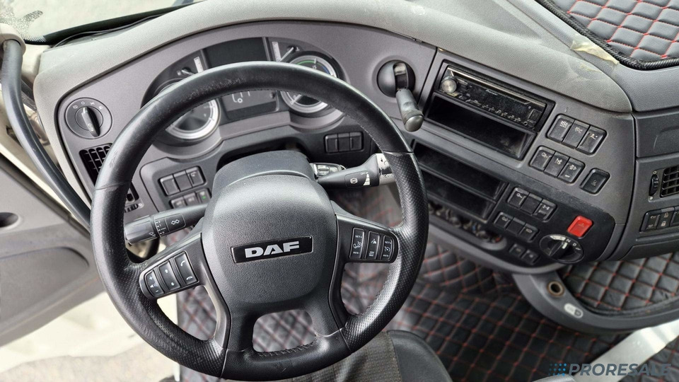 DAF XF 460 FT LOW DECK SSC EURO 6 - Cabeza tractora: foto 4 DAF XF 460 FT LOW DECK SSC EURO 6 - Cabeza tractora: foto 4