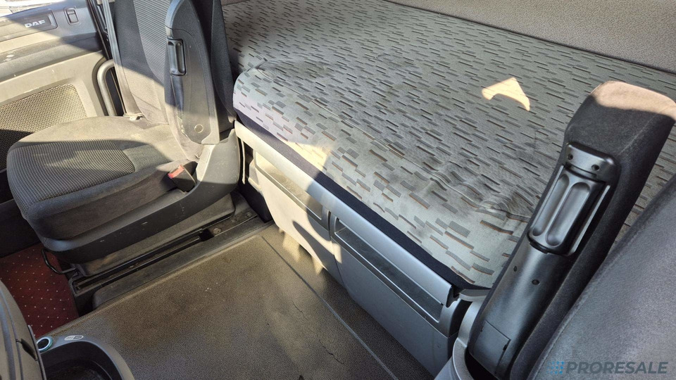 DAF XF 460 FT LOW DECK SSC EURO 6 - Cabeza tractora: foto 5 DAF XF 460 FT LOW DECK SSC EURO 6 - Cabeza tractora: foto 5