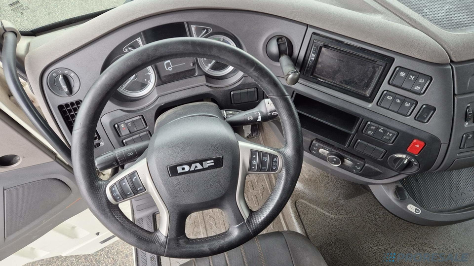 DAF XF 480 FT LOW DECK SSC EURO 6 - Cabeza tractora: foto 4 DAF XF 480 FT LOW DECK SSC EURO 6 - Cabeza tractora: foto 4