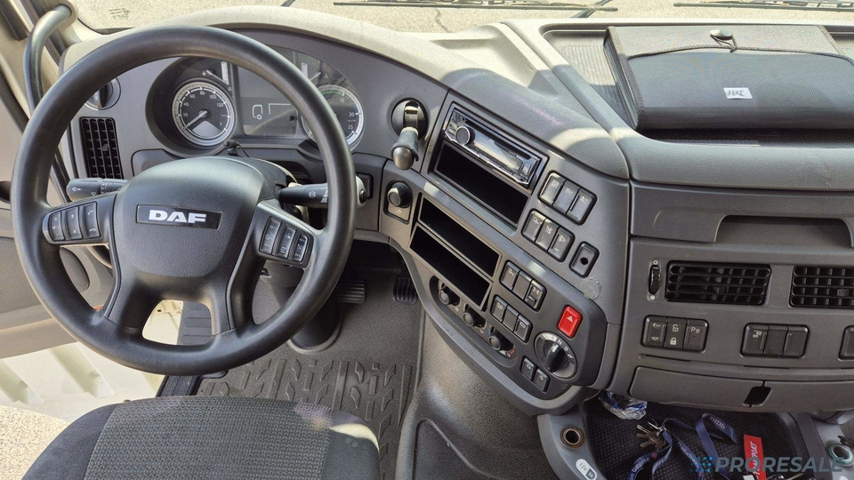DAF XF 510 FT LOW DECK SSC EURO 6 - Cabeza tractora: foto 4 DAF XF 510 FT LOW DECK SSC EURO 6 - Cabeza tractora: foto 4