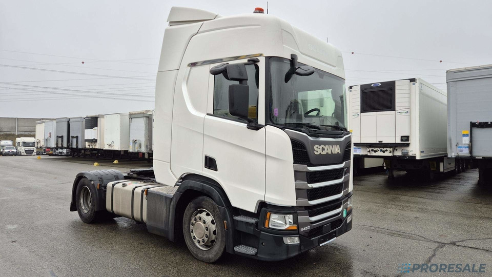 SCANIA R450 N323 NGS TOP LINE EURO 6 - Cabeza tractora: foto 1 SCANIA R450 N323 NGS TOP LINE EURO 6 - Cabeza tractora: foto 1