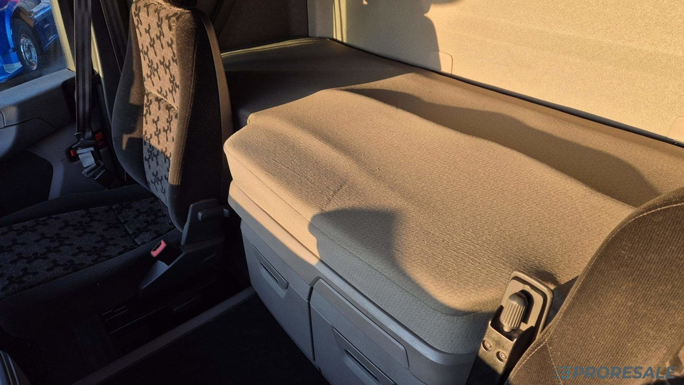 SCANIA R450 N323 NGS TOP LINE EURO 6 - Cabeza tractora: foto 5 SCANIA R450 N323 NGS TOP LINE EURO 6 - Cabeza tractora: foto 5