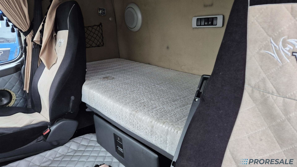 VOLVO FH 13.440 42T EURO 5 - Cabeza tractora: foto 5 VOLVO FH 13.440 42T EURO 5 - Cabeza tractora: foto 5