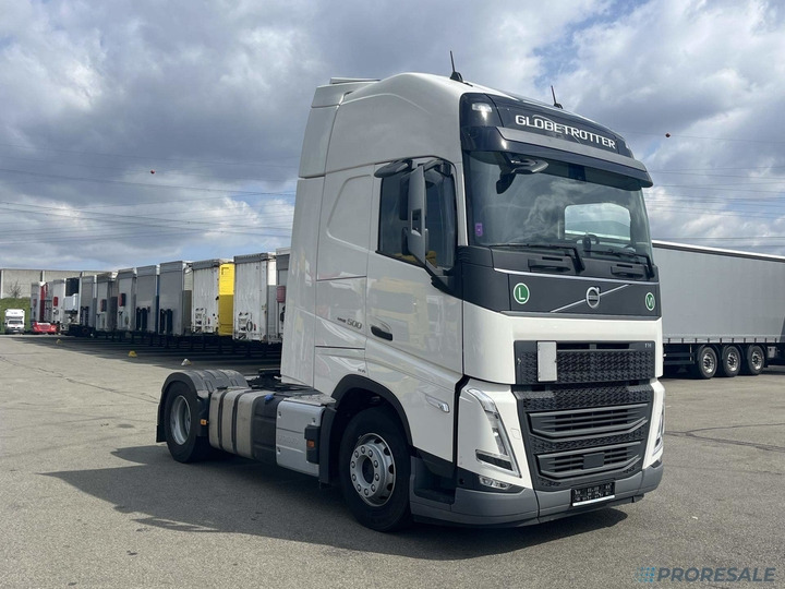 VOLVO FH 500 XL GLOBE EURO 6 - Cabeza tractora: foto 1 VOLVO FH 500 XL GLOBE EURO 6 - Cabeza tractora: foto 1