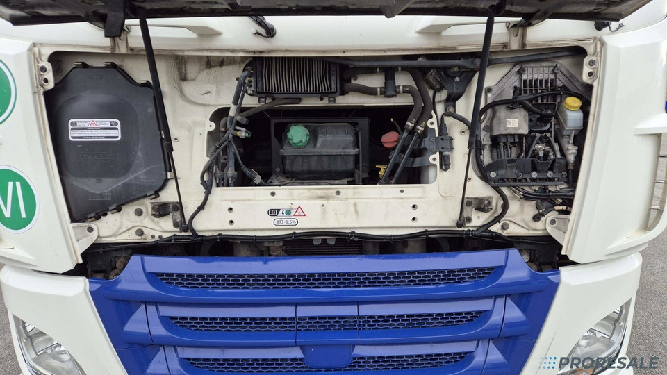 Camión lona DAF CF 310 FA SPACE CAB EURO 6 - valník s plachtou: foto 9 Camión lona DAF CF 310 FA SPACE CAB EURO 6 - valník s plachtou: foto 9