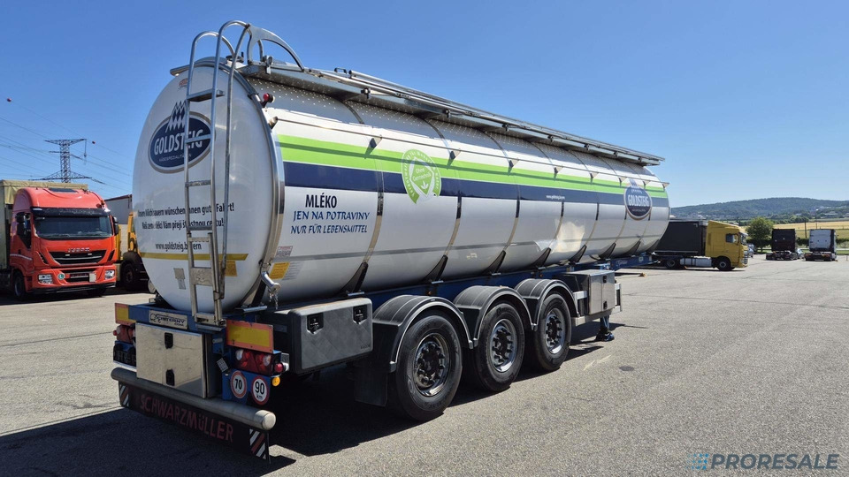 OSTATNÍ GRAPAR T3-G - Potravinářská cisterna 30 m3 - 4 komory - Semirremolque cisterna: foto 3 OSTATNÍ GRAPAR T3-G - Potravinářská cisterna 30 m3 - 4 komory - Semirremolque cisterna: foto 3