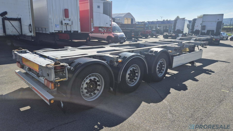 SCHMITZ CARGOBULL SCB S3D kontejnerový - Semirremolque portacontenedore/ Intercambiable: foto 3 SCHMITZ CARGOBULL SCB S3D kontejnerový - Semirremolque portacontenedore/ Intercambiable: foto 3