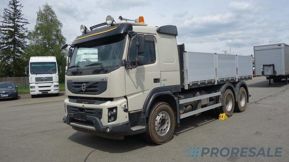 VOLVO FM 11.450 6X4 EURO 5 - sklápěč 12 m3 S1 - otevírací bočnice - Camión volquete: foto 2 VOLVO FM 11.450 6X4 EURO 5 - sklápěč 12 m3 S1 - otevírací bočnice - Camión volquete: foto 2