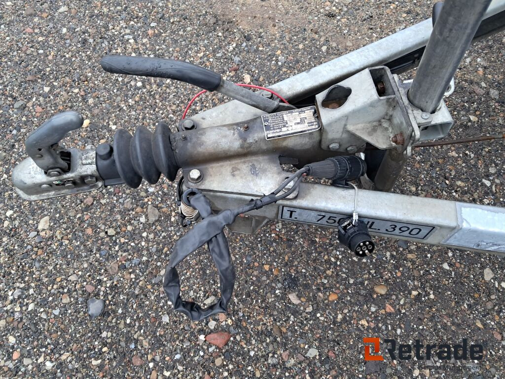 Cargotrailer Variant B715c2-door - Remolque caja cerrada: foto 5 Cargotrailer Variant B715c2-door - Remolque caja cerrada: foto 5