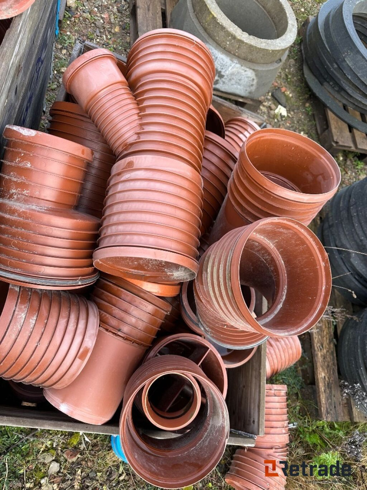 Diverse plast rør og gummi bånd - Equipo de construcción: foto 5 Diverse plast rør og gummi bånd - Equipo de construcción: foto 5