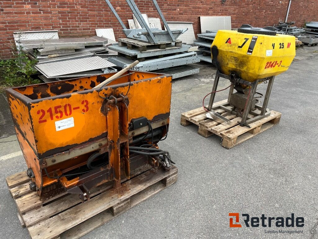 Epoke og APV Liftophængte saltspredere. - Equipo de construcción: foto 2 Epoke og APV Liftophængte saltspredere. - Equipo de construcción: foto 2