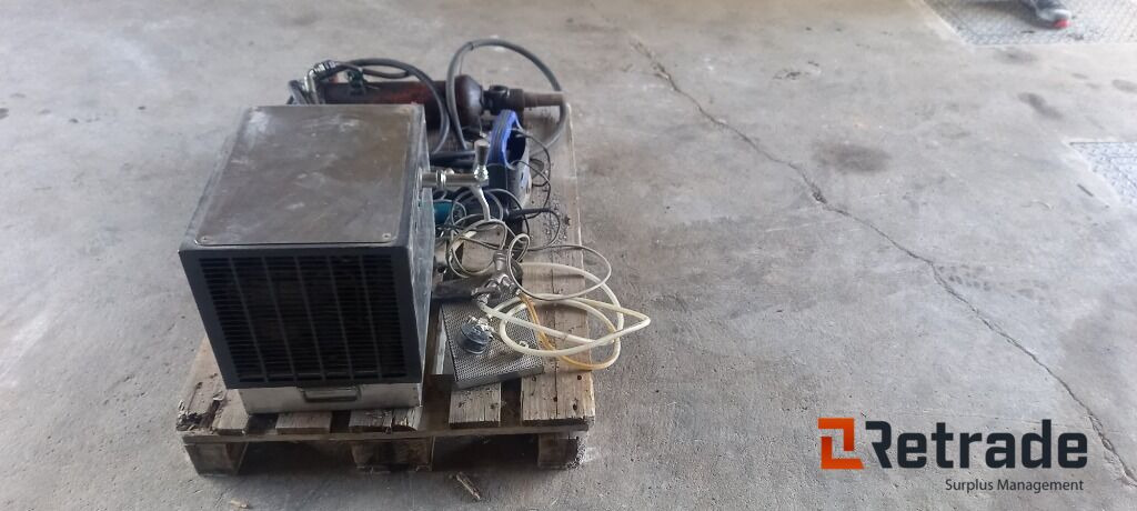 Fadøl Anlæg + El dele + Hydr. hammer - Martillo hidráulico: foto 3 Fadøl Anlæg + El dele + Hydr. hammer - Martillo hidráulico: foto 3