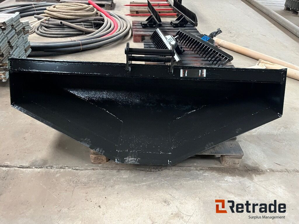 Forskelligt udstyr Graveskovl Fabriksny Profilskovl - Cazo para excavadora: foto 2 Forskelligt udstyr Graveskovl Fabriksny Profilskovl - Cazo para excavadora: foto 2