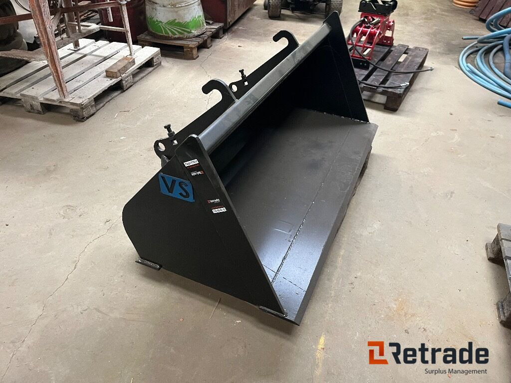 Forskelligt udstyr Skovl for minilæsser Fabriksny skovl - Cazo cargador: foto 1 Forskelligt udstyr Skovl for minilæsser Fabriksny skovl - Cazo cargador: foto 1