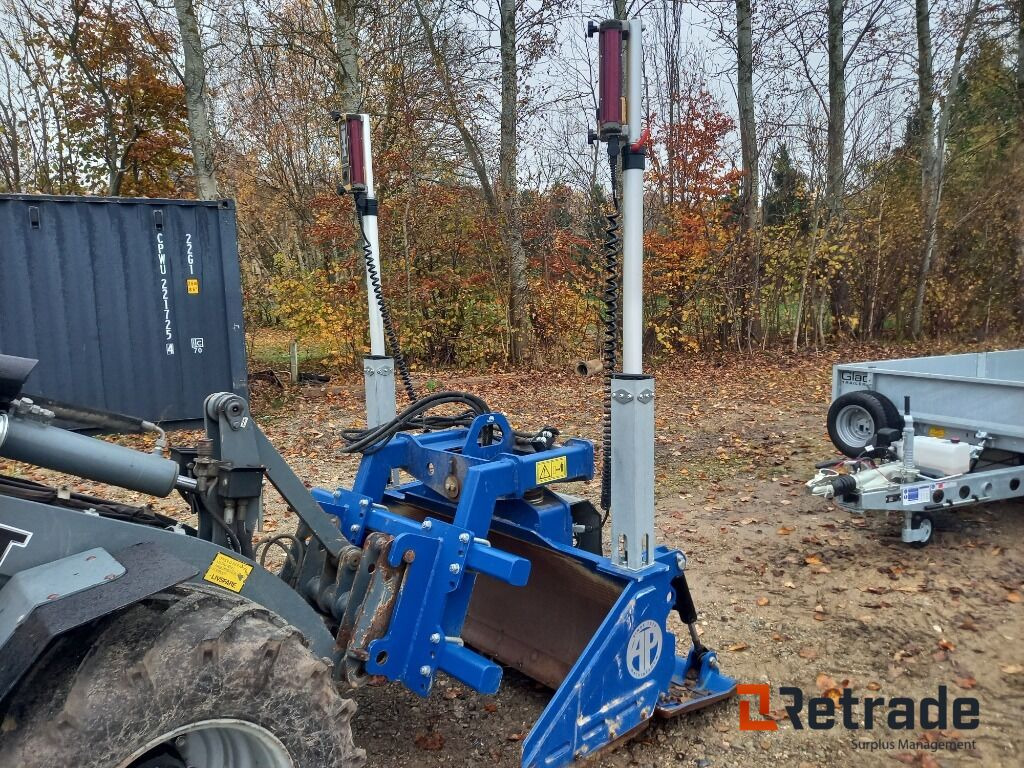 AP Blev 1600 afretter - Implemento para Maquinaria de construcción: foto 5 AP Blev 1600 afretter - Implemento para Maquinaria de construcción: foto 5