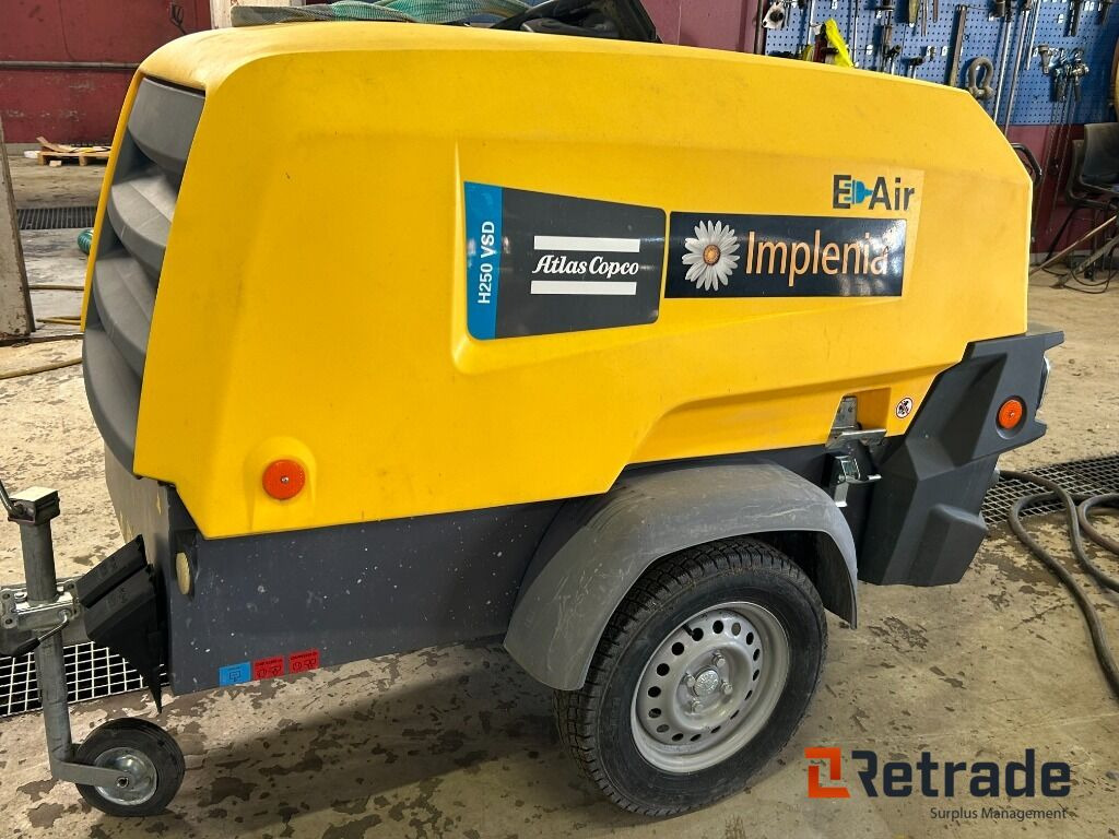 Kompressor Atlas Copco E-air H250 - Compresor de aire: foto 1 Kompressor Atlas Copco E-air H250 - Compresor de aire: foto 1