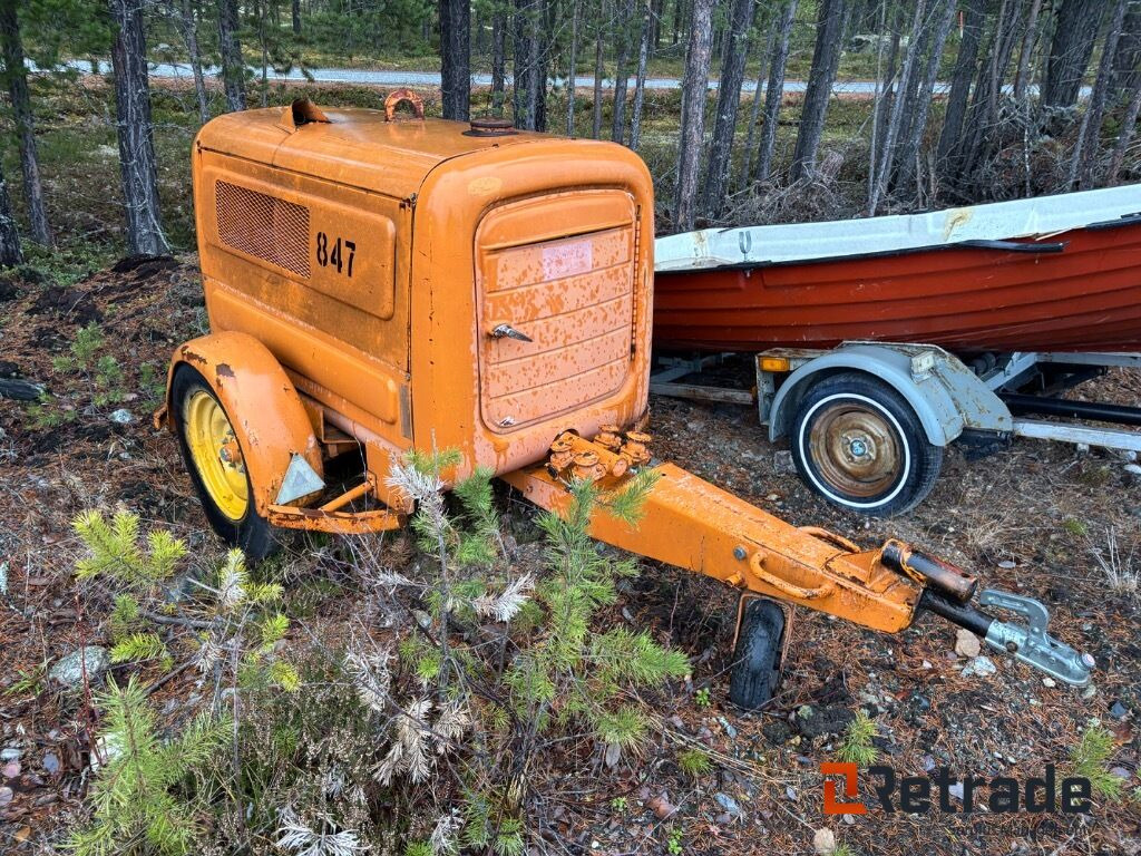 Kompressor Atlas Copco VT4DD - Compresor de aire: foto 1 Kompressor Atlas Copco VT4DD - Compresor de aire: foto 1