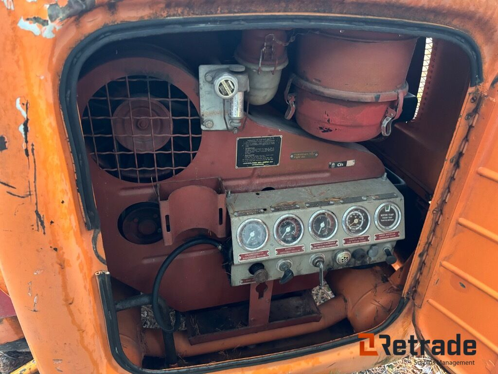 Kompressor Atlas Copco VT4DD - Compresor de aire: foto 4 Kompressor Atlas Copco VT4DD - Compresor de aire: foto 4