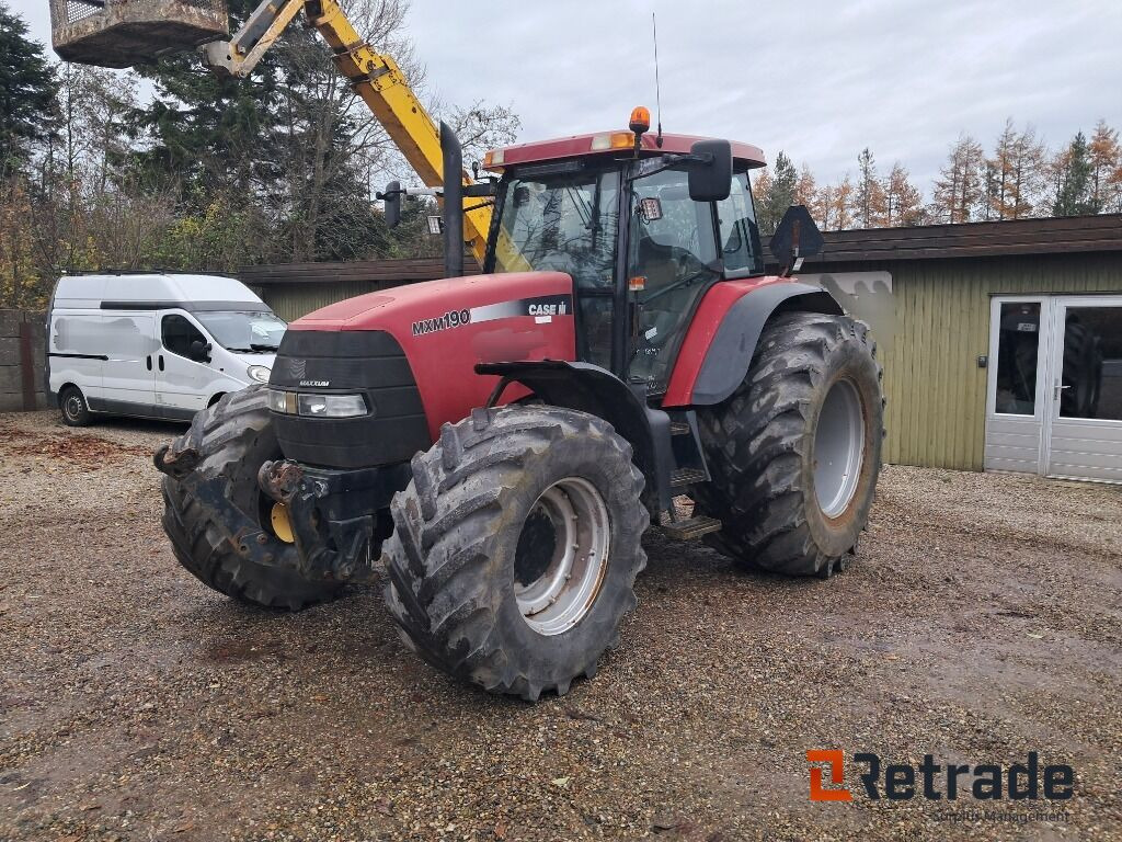 Traktor Case Mxm 190 4WD - Maquinaria agrícola: foto 1 Traktor Case Mxm 190 4WD - Maquinaria agrícola: foto 1