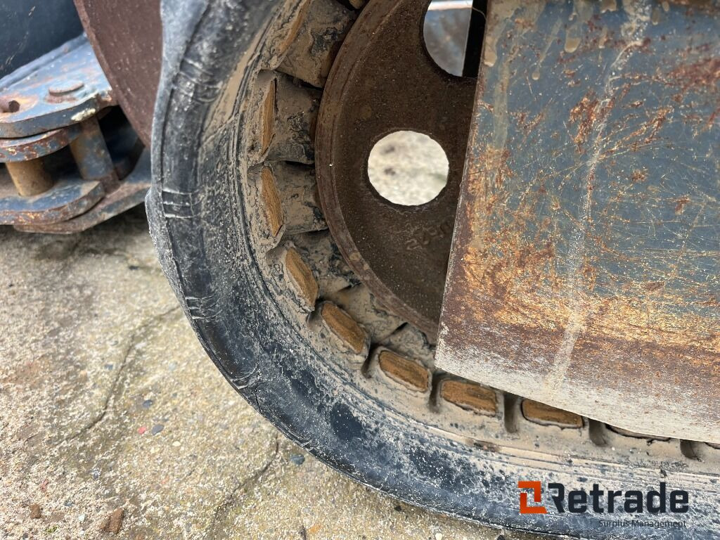 Maquinaria de construcción Minigraver KOBELCO SK 28SR- 6 E: foto 20 Maquinaria de construcción Minigraver KOBELCO SK 28SR- 6 E: foto 20