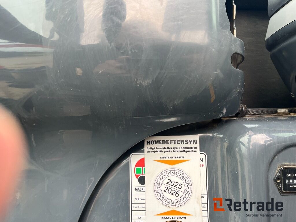 Maquinaria de construcción Minigraver KOBELCO SK 28SR- 6 E: foto 16 Maquinaria de construcción Minigraver KOBELCO SK 28SR- 6 E: foto 16