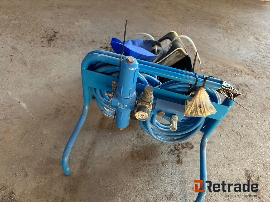 Maske med luftslanger og vand udskiller - Equipo de construcción: foto 2 Maske med luftslanger og vand udskiller - Equipo de construcción: foto 2