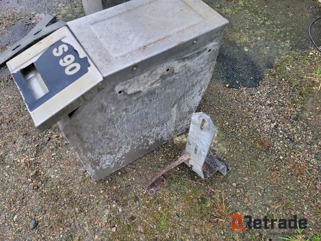 Sandspridare för lastbil Autoline S90 - Equipo de construcción: foto 4 Sandspridare för lastbil Autoline S90 - Equipo de construcción: foto 4