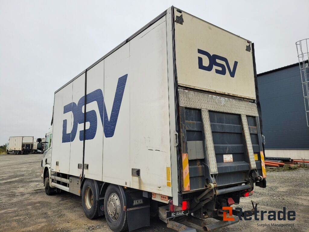 Skåpbil SCANIA P420LB6X2*4MNB - Euro 5 - Camión caja cerrada: foto 4 Skåpbil SCANIA P420LB6X2*4MNB - Euro 5 - Camión caja cerrada: foto 4