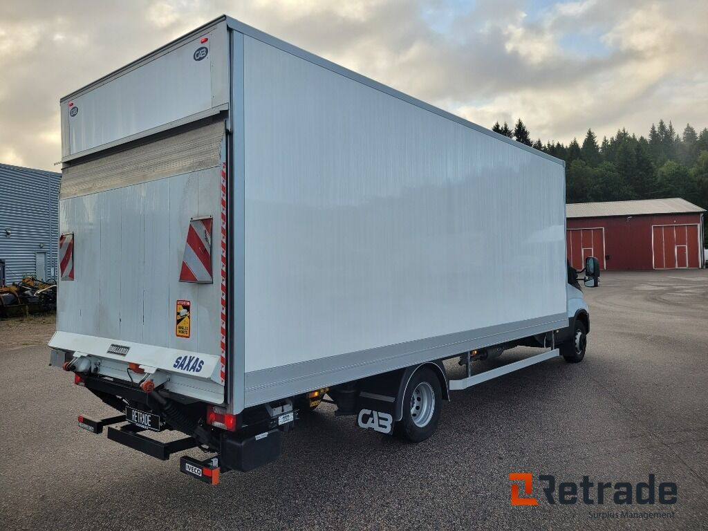 Skåpbil med bak-gavellyft Iveco Daily 72-180 Låga mil , nyskick - Furgoneta caja cerrada: foto 3 Skåpbil med bak-gavellyft Iveco Daily 72-180 Låga mil , nyskick - Furgoneta caja cerrada: foto 3