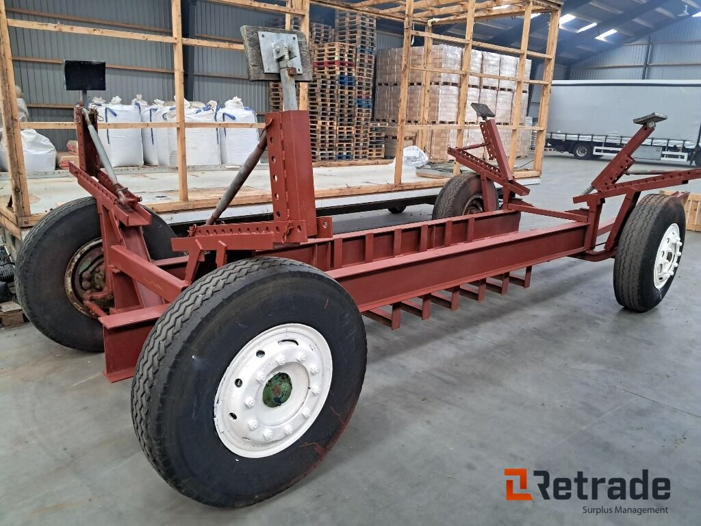 Stor bådtrailer 9.5 m - Remolque para barco: foto 3 Stor bådtrailer 9.5 m - Remolque para barco: foto 3