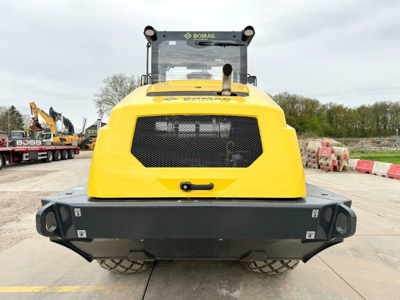 Bomag BW213D-5 - New / 2023 Model - Rodillo: foto 4 Bomag BW213D-5 - New / 2023 Model - Rodillo: foto 4