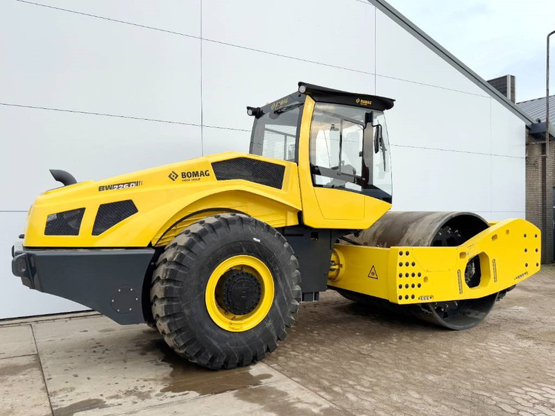 Bomag BW226D-5CL - NEW / Cummins engine - Rodillo: foto 5 Bomag BW226D-5CL - NEW / Cummins engine - Rodillo: foto 5