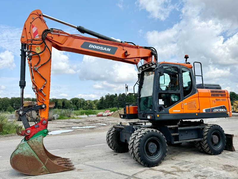 Doosan DX190W-5 - German Machine / Triple Boom - Excavadora de ruedas: foto 2 Doosan DX190W-5 - German Machine / Triple Boom - Excavadora de ruedas: foto 2