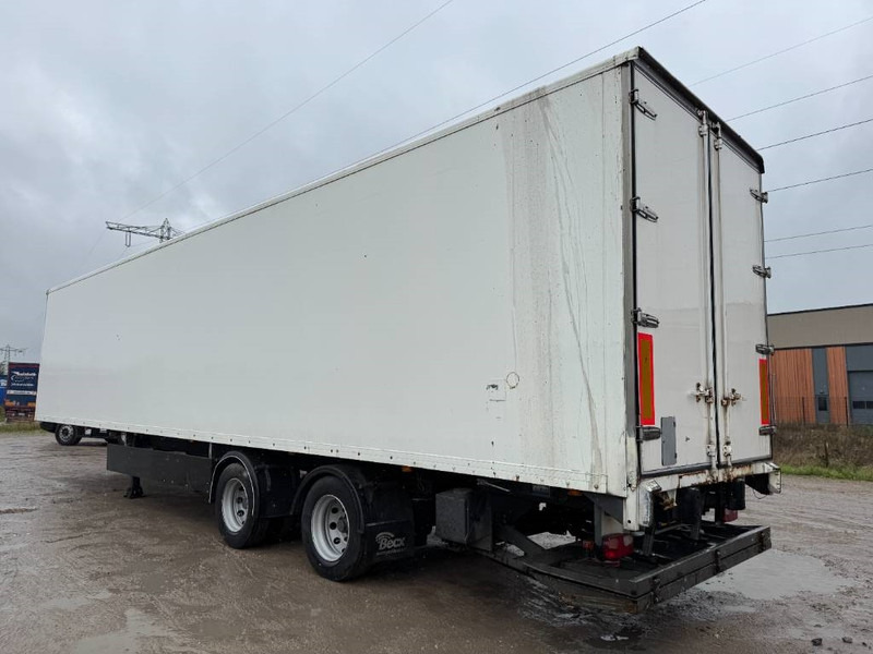 Fruehauf ONCRK 32-220 A - Taillift / Forced Steering - Semirremolque caja cerrada: foto 2 Fruehauf ONCRK 32-220 A - Taillift / Forced Steering - Semirremolque caja cerrada: foto 2