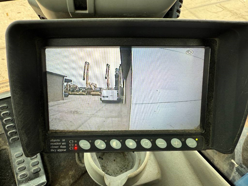 Excavadora de cadenas Hitachi ZX250LC-6 - Hammer Lines / Isuzu Engine: foto 10