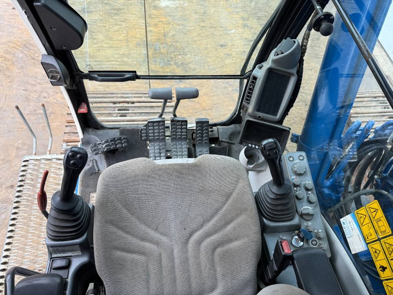 Excavadora de cadenas Hitachi ZX250LC-6 - Hammer Lines / Isuzu Engine: foto 9