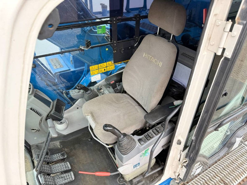 Excavadora de cadenas Hitachi ZX250LC-6 - Hammer Lines / Isuzu Engine: foto 8