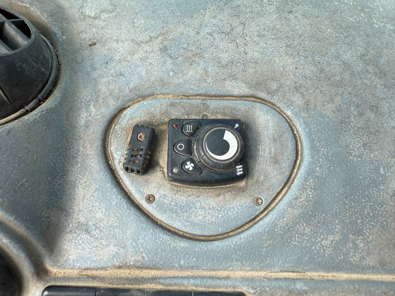 Manipulador telescópico Manitou MRT 2150 Plus Privilege - 4x4x4 / Crab Mode: foto 12 Manipulador telescópico Manitou MRT 2150 Plus Privilege - 4x4x4 / Crab Mode: foto 12