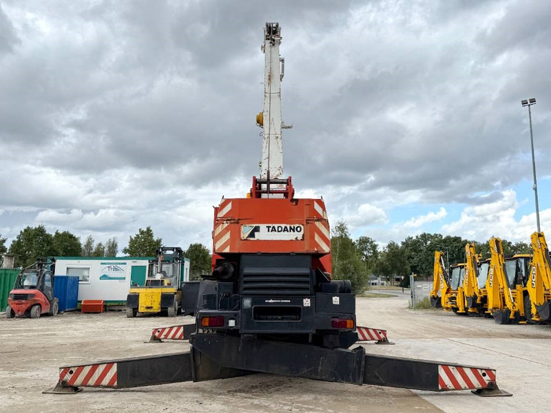 Tadano TR300E-1 - 4 Wheel Steering / 28.1m Boom + 12m Jib - Grúa para terrenos difíciles: foto 5 Tadano TR300E-1 - 4 Wheel Steering / 28.1m Boom + 12m Jib - Grúa para terrenos difíciles: foto 5