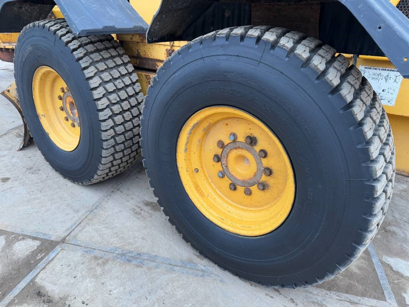 Grader Volvo G970 - 4.27 Meter Blade / EPA Certified: foto 17